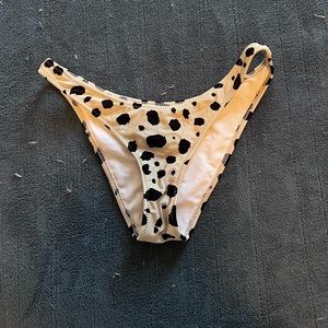 Triangl bikini bottoms size xs $18